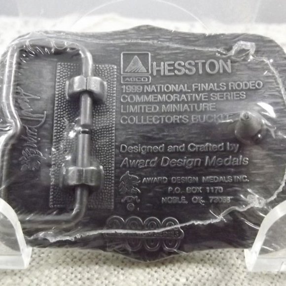 Hesston National Finals Rodeo 1999 Mini Buckle - Picture 4 of 7
